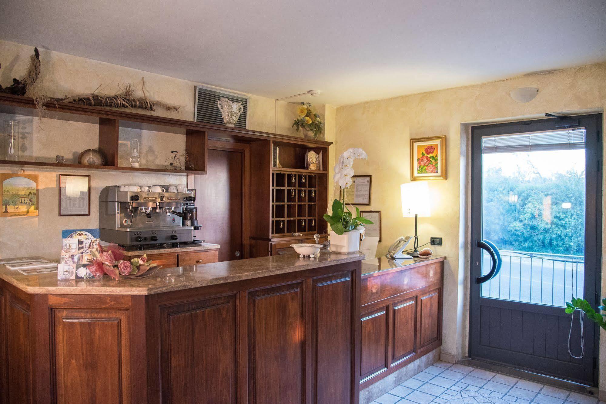 Carlo's Hotel Castagneto Carducci Buitenkant foto